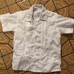 White Guayabera Kids Shirt, size 8
